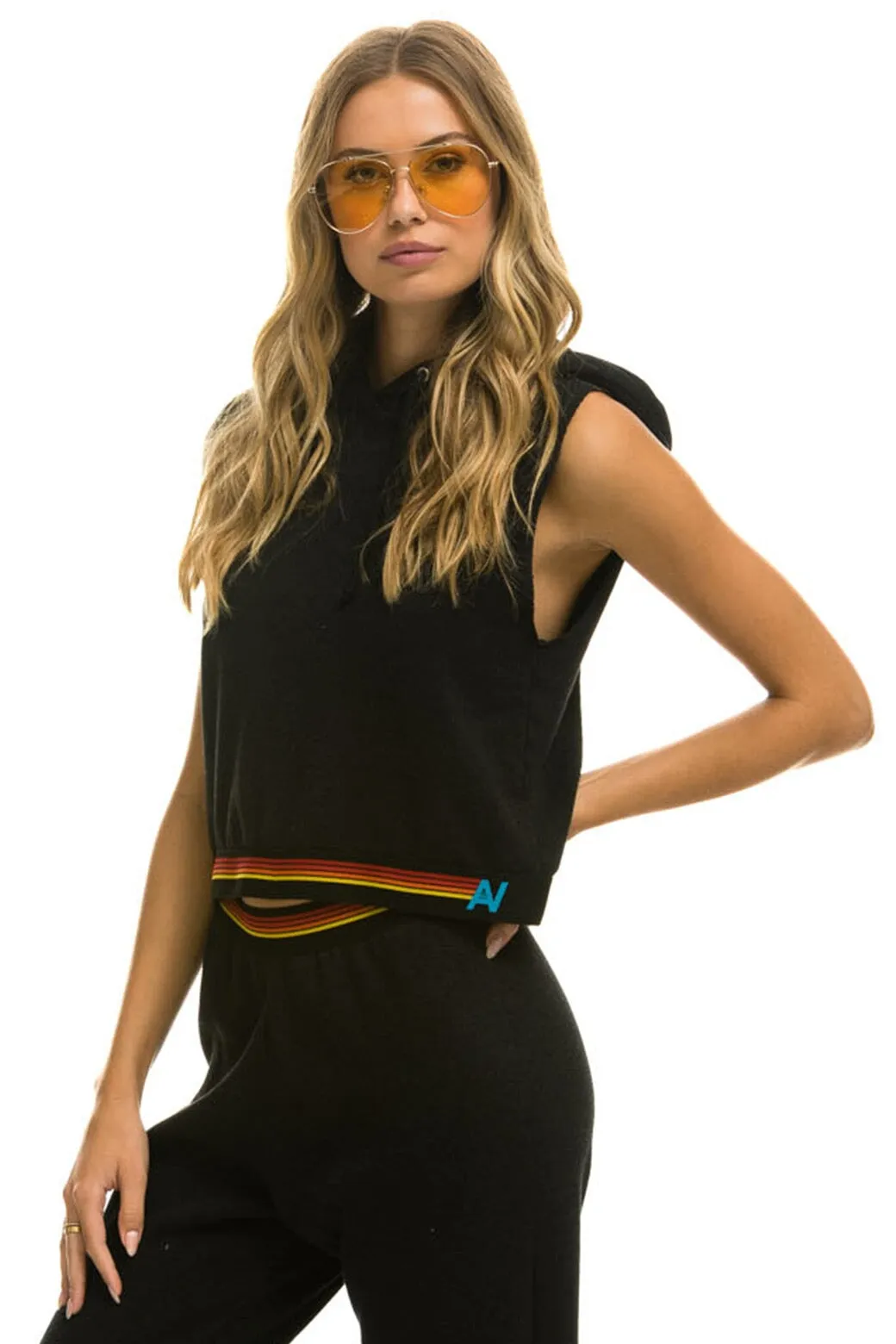 LOGO STRIPE SLEEVELESS CROP PULLOVER HOODIE - BLACK